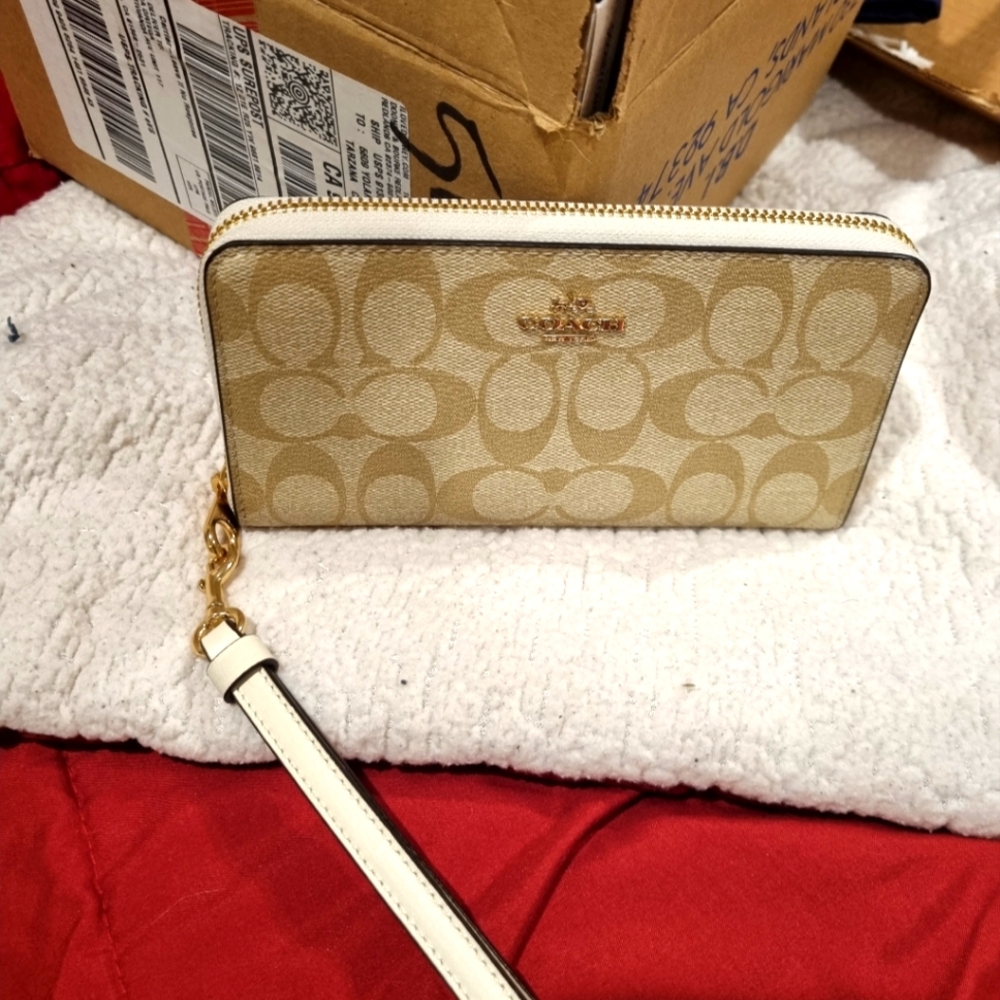 Wrist wallet
